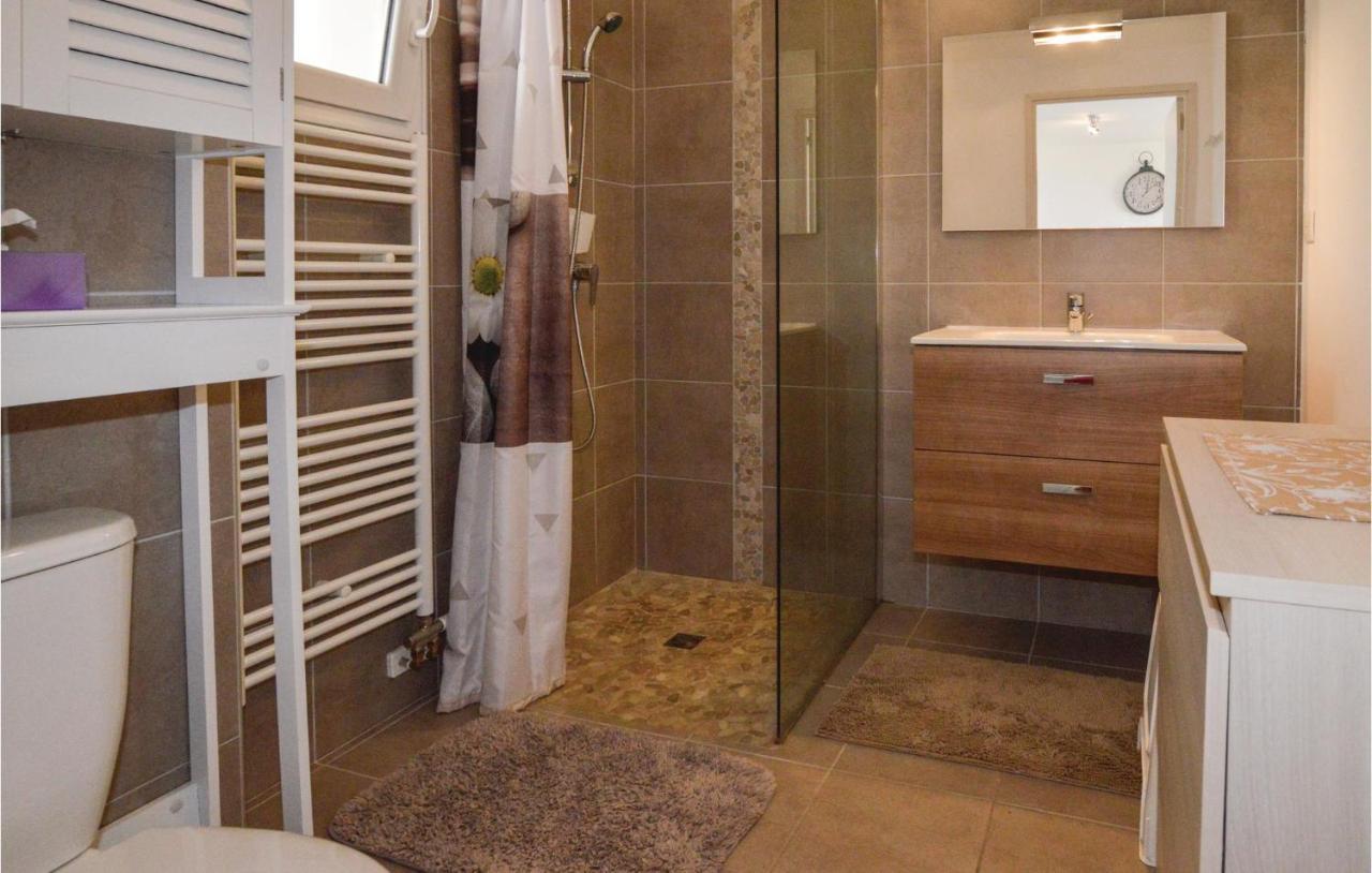 Stunning Apartment In Ajaccio With Wifi Buitenkant foto